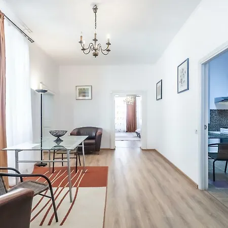 Kostas Apartment Brasov